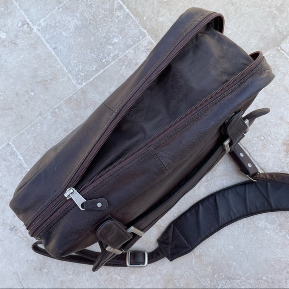 Canyon Outback Leather Goods Dark Brown Expandable Messenger Bag “ACN” debossed - Picture 14 of 14